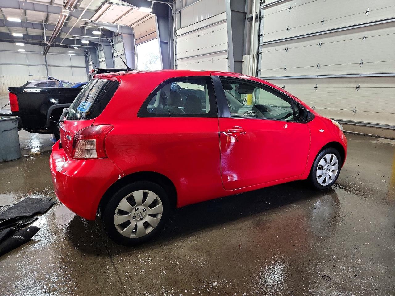 2008 TOYOTA YARIS BASE photo 3