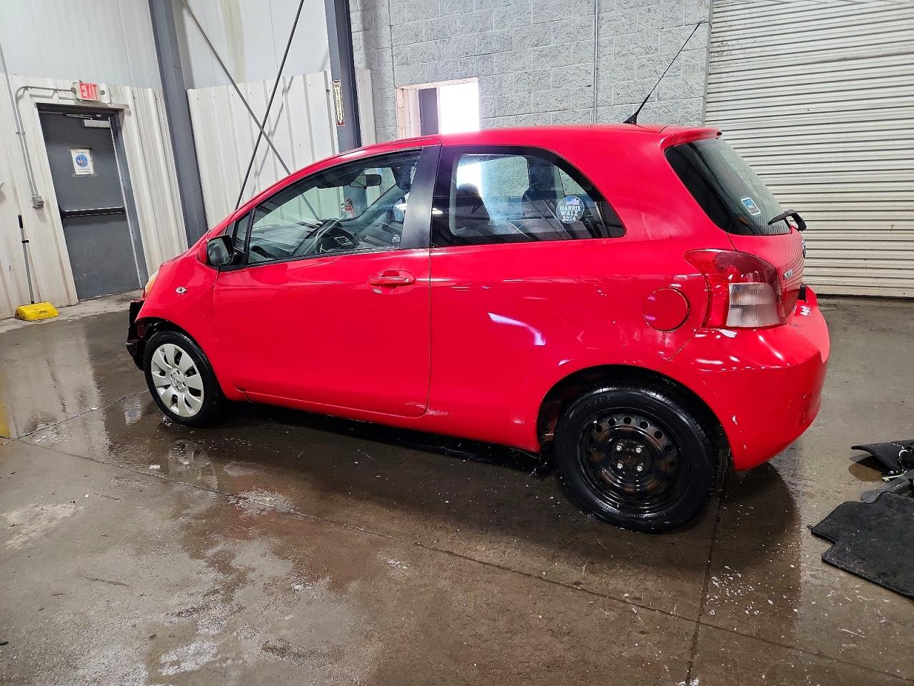 2008 TOYOTA YARIS BASE photo 2