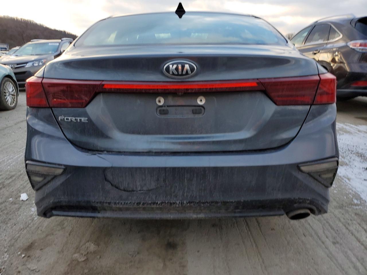 2020 KIA FORTE LXS photo 11