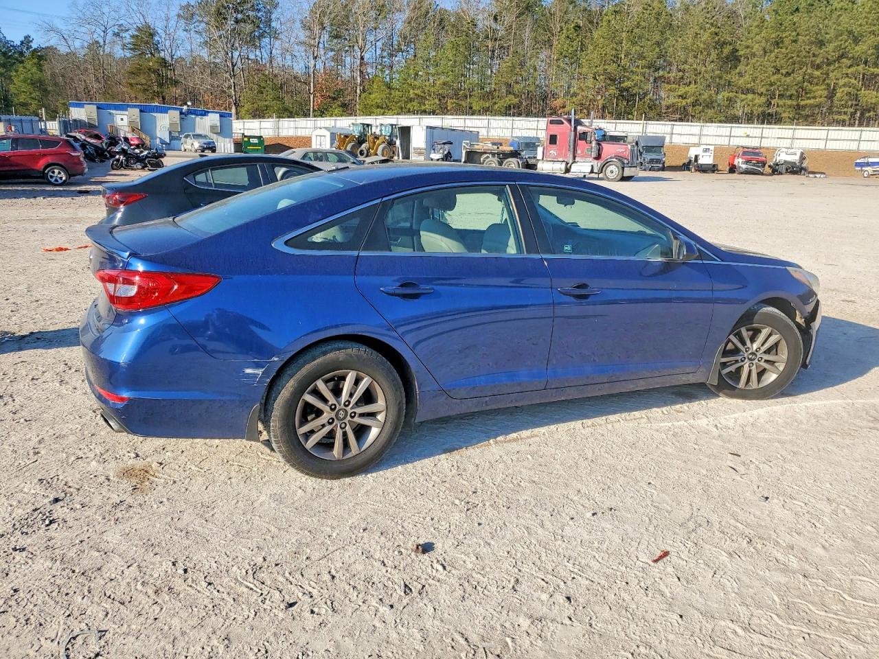 2015 HYUNDAI SONATA SE photo 5