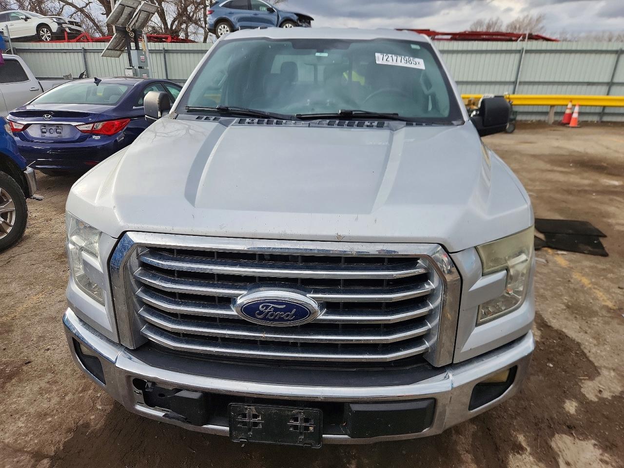 2015 FORD F150 SUPERCREW photo 9