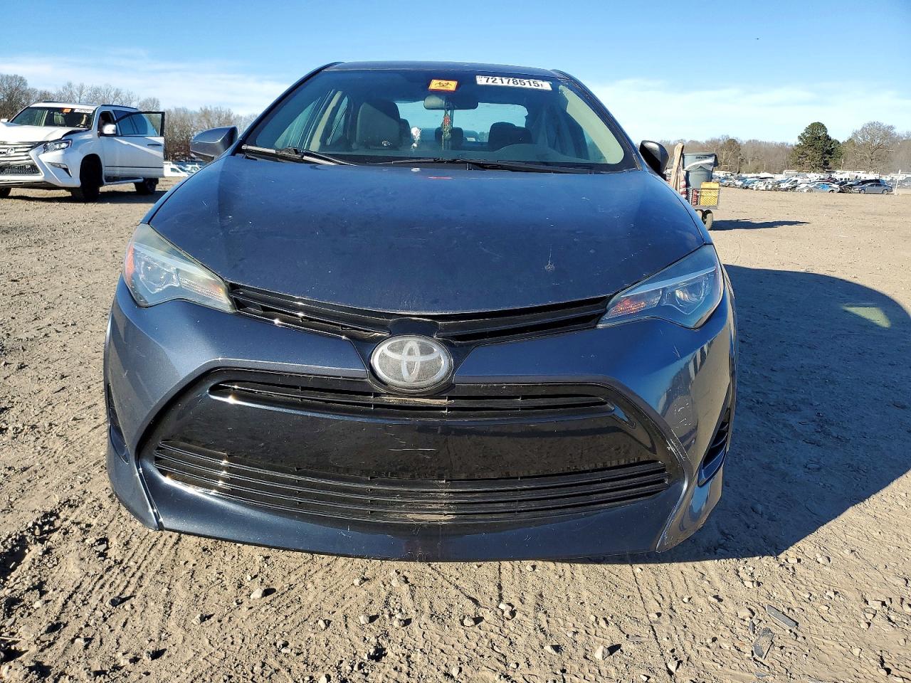 2017 TOYOTA COROLLA L photo 5