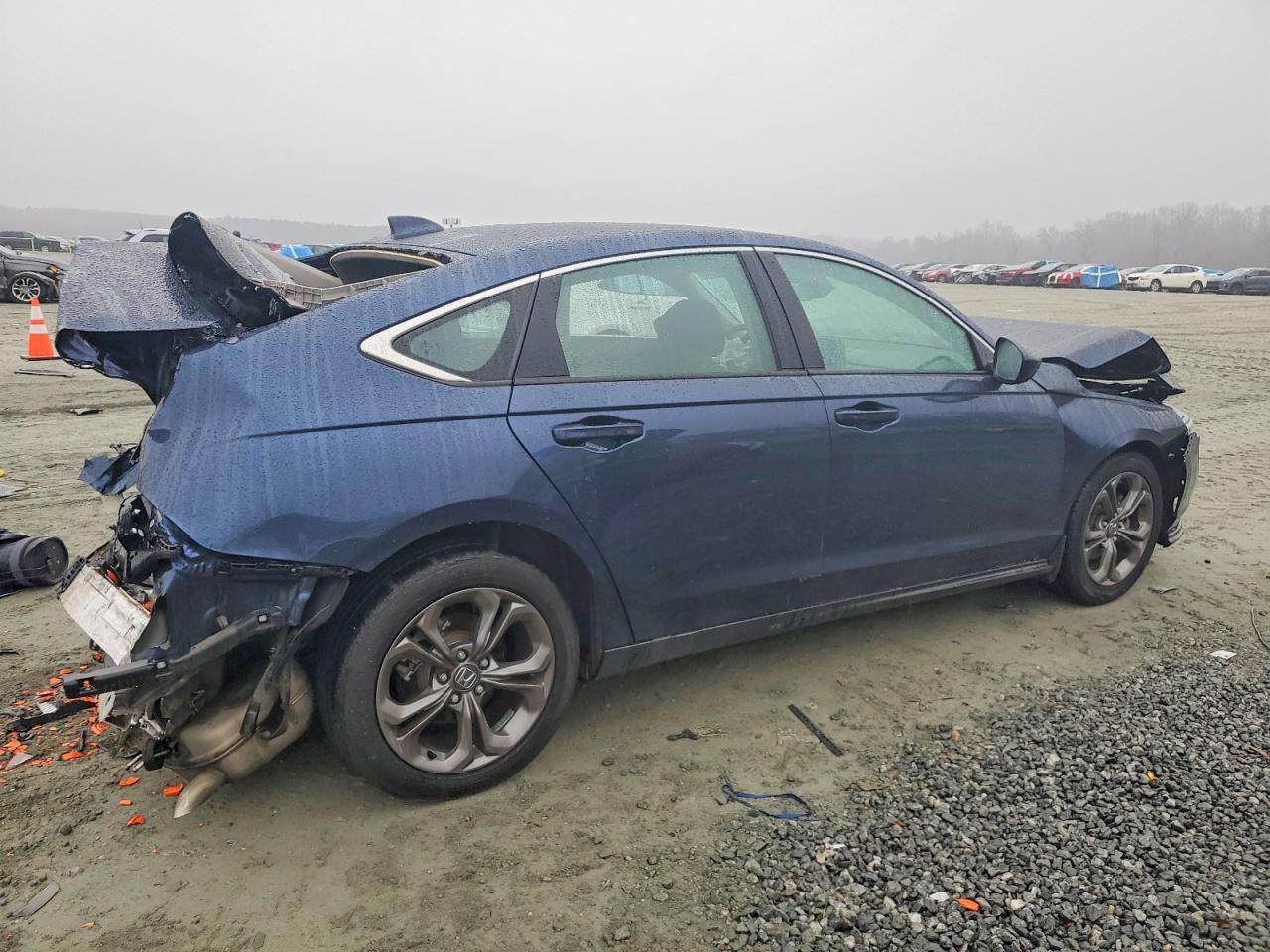 2024 HONDA ACCORD EX photo 7
