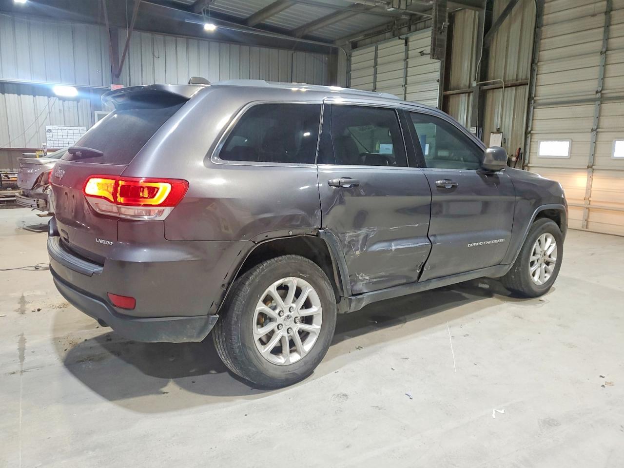2015 JEEP GRAND CHEROKEE LAREDO photo 3