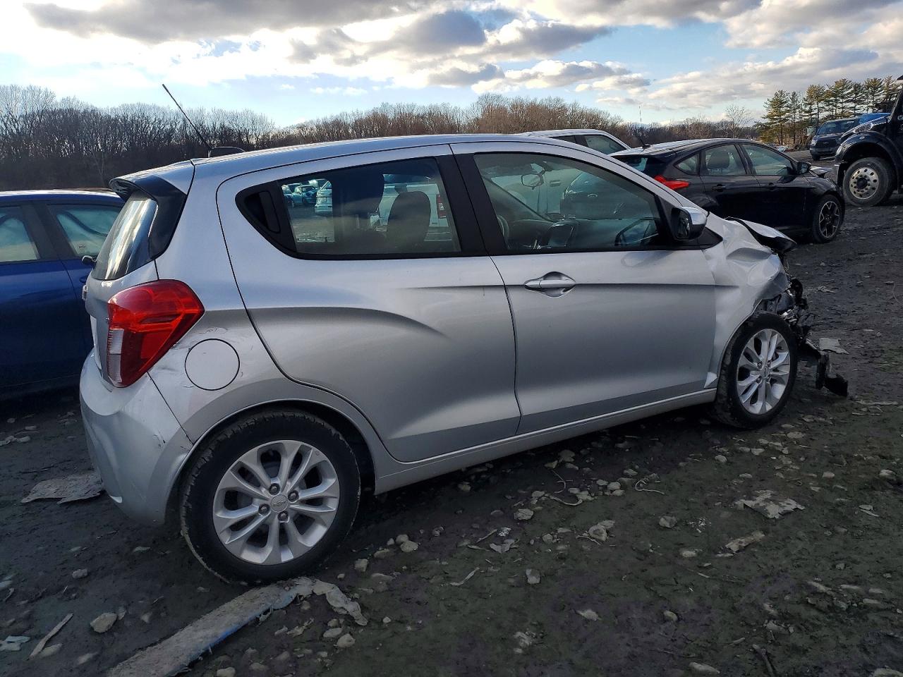 2020 CHEVROLET SPARK 1LT photo 5