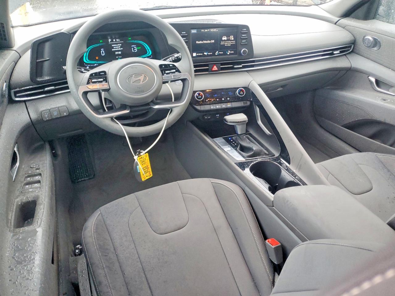 2025 HYUNDAI ELANTRA BLUE photo 22