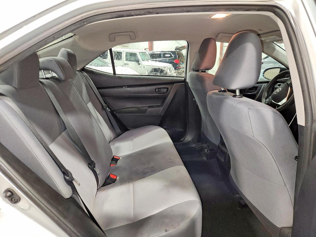2018 TOYOTA COROLLA L photo 19