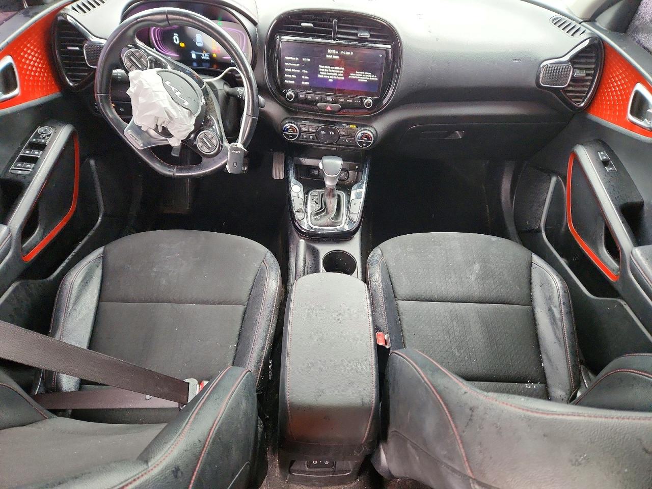 2024 KIA SOUL GT-LINE photo 15