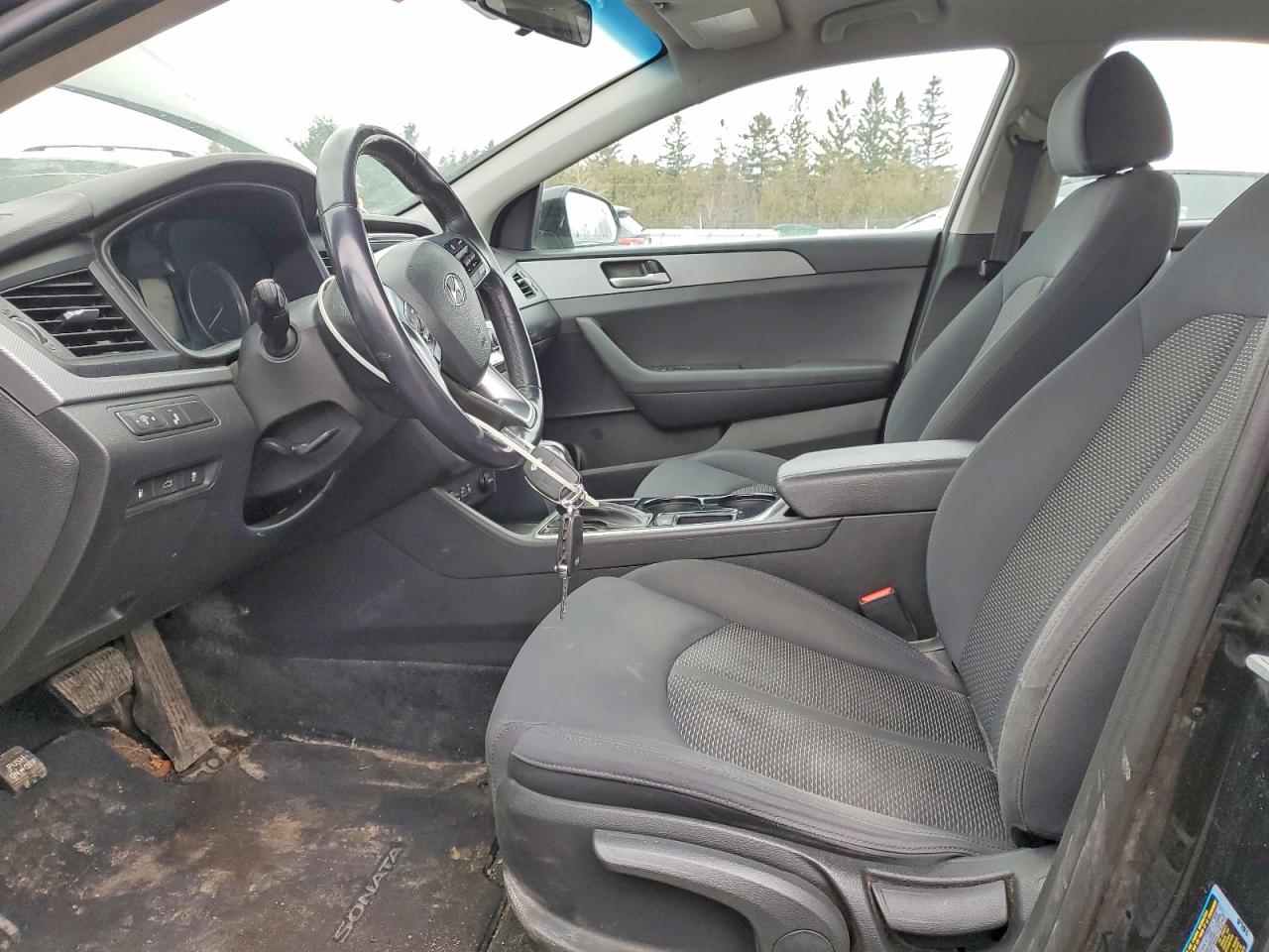 2018 HYUNDAI SONATA SE photo 13