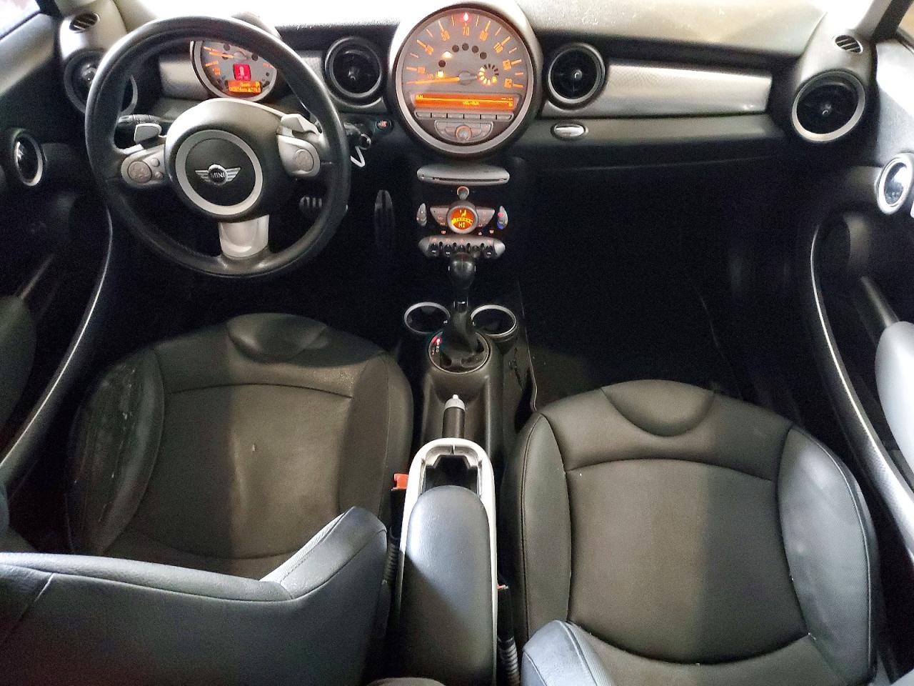 2008 MINI COOPER S photo 22