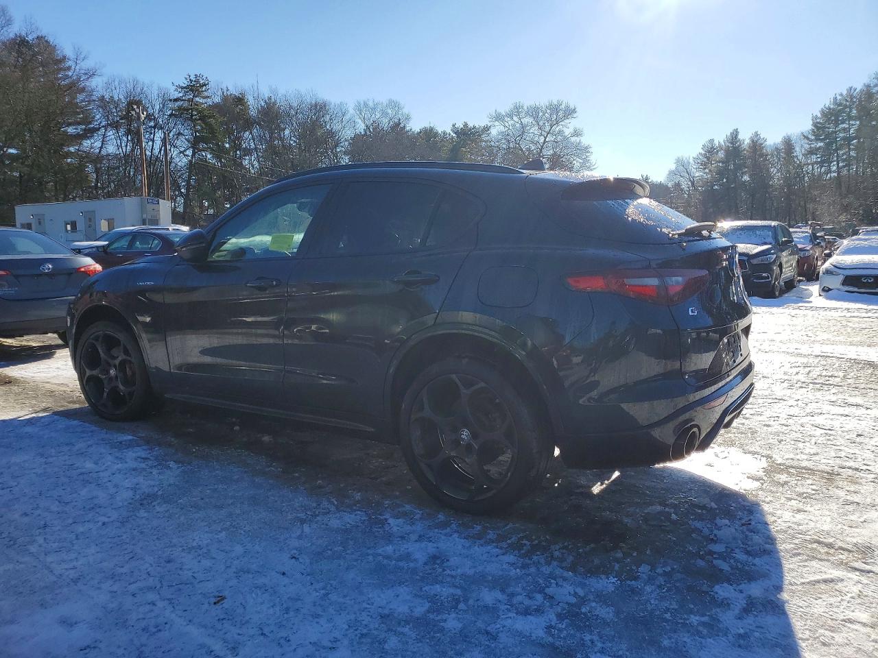2022 ALFA ROMEO STELVIO TI photo 4