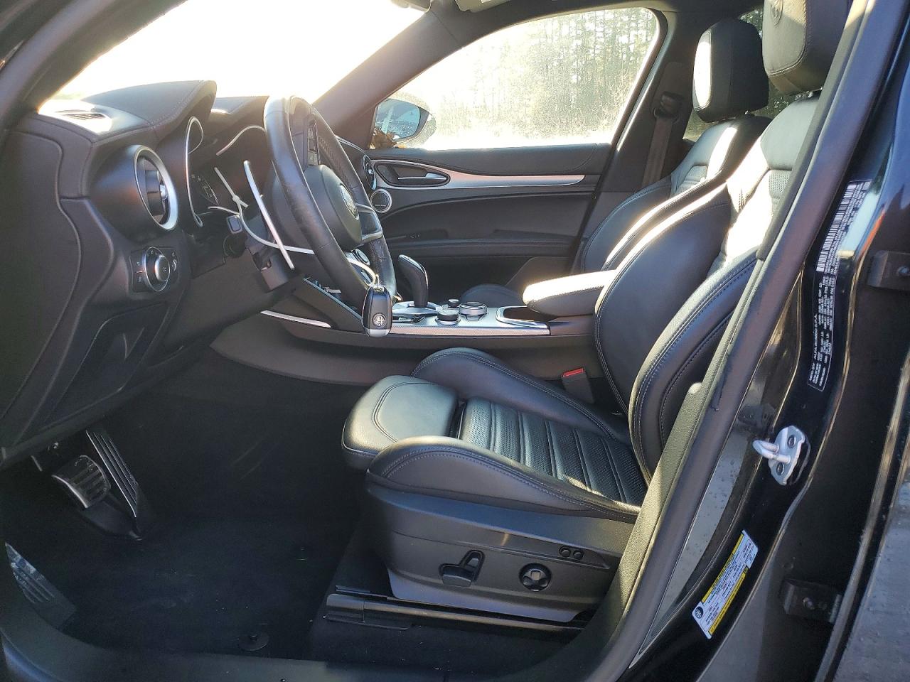 2022 ALFA ROMEO STELVIO TI photo 19