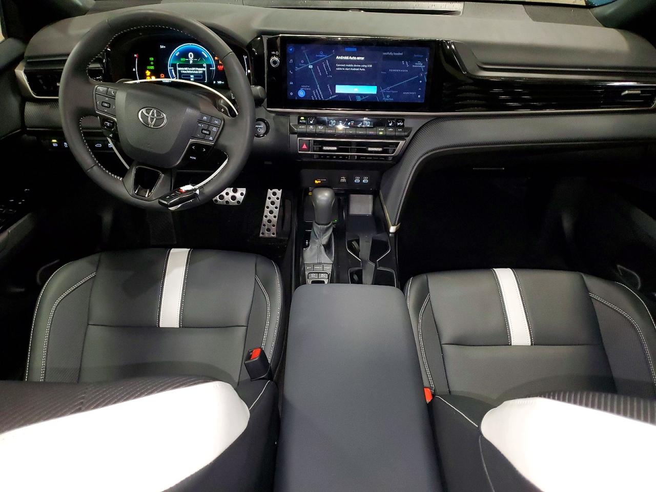 2025 TOYOTA CAMRY XSE photo 15