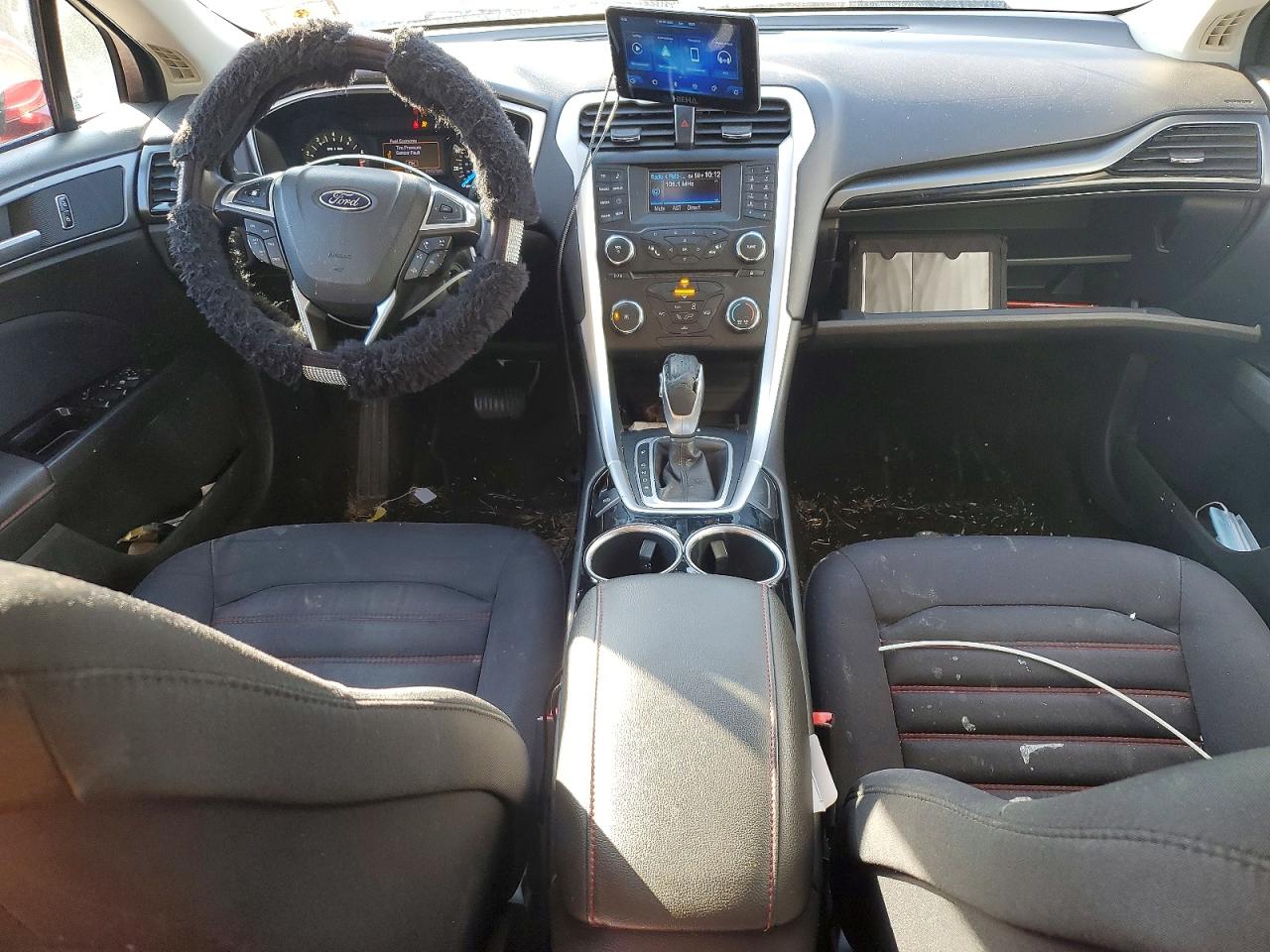 2013 FORD FUSION SE photo 8