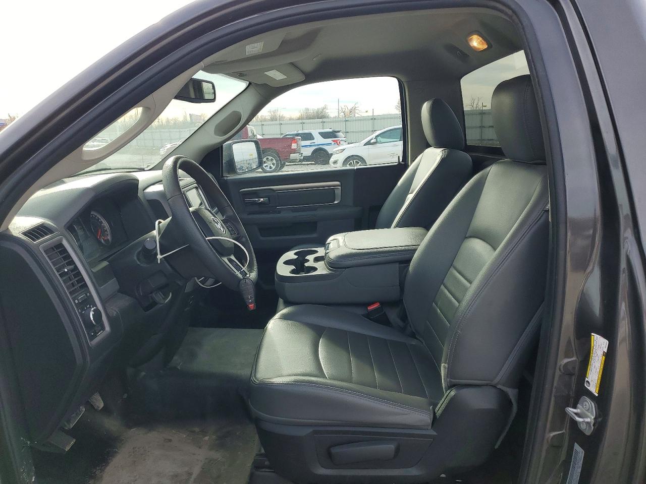 2019 RAM 1500 CLASSIC photo 19