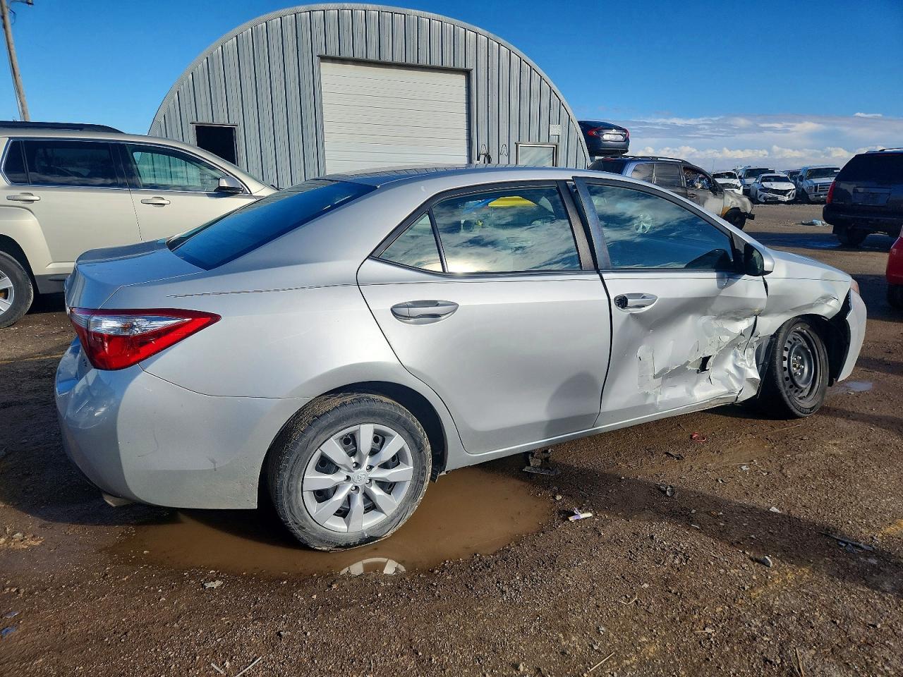 2016 TOYOTA COROLLA photo 5