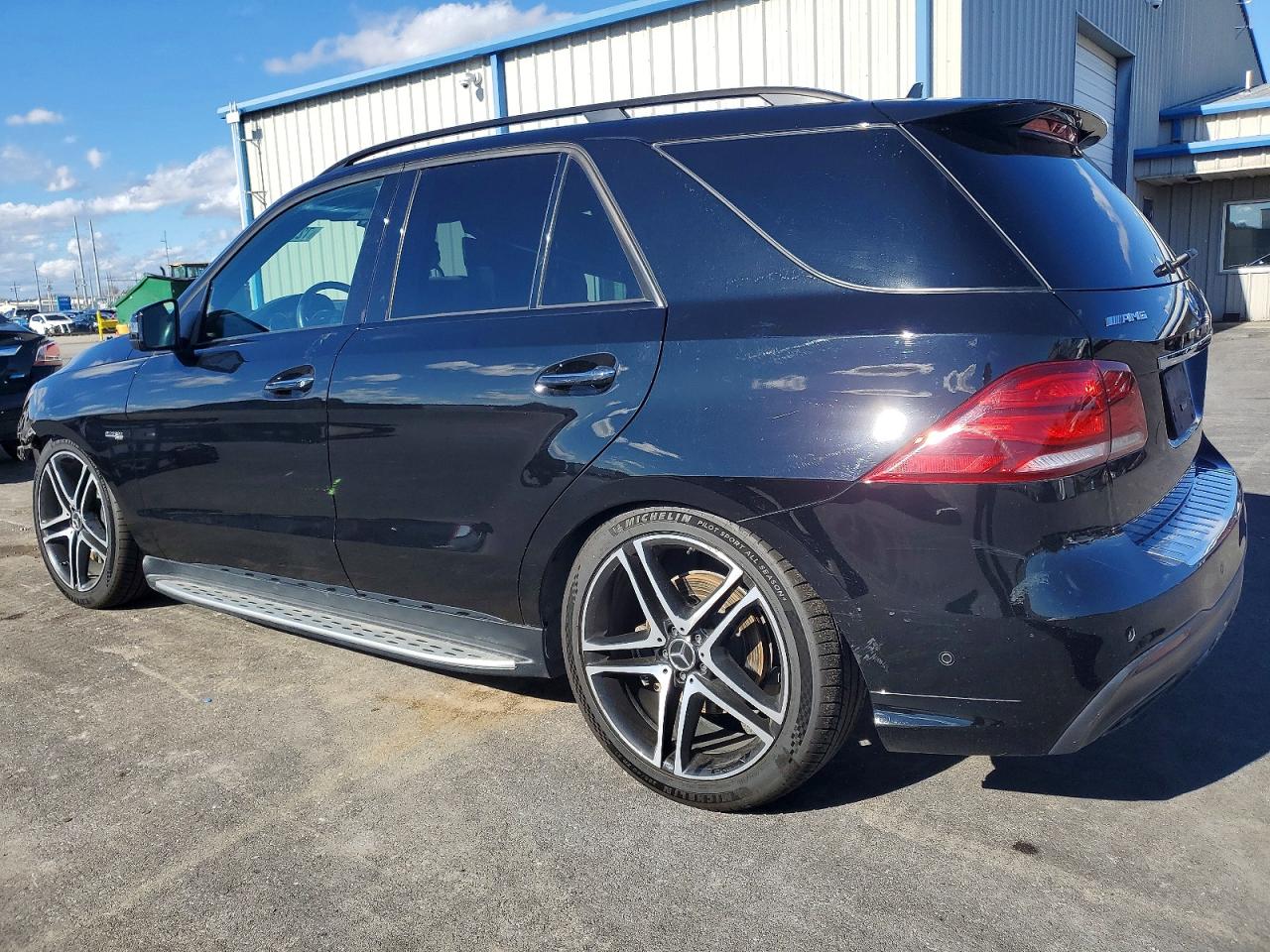 2018 MERCEDES-BENZ GLE 43 AMG photo 3