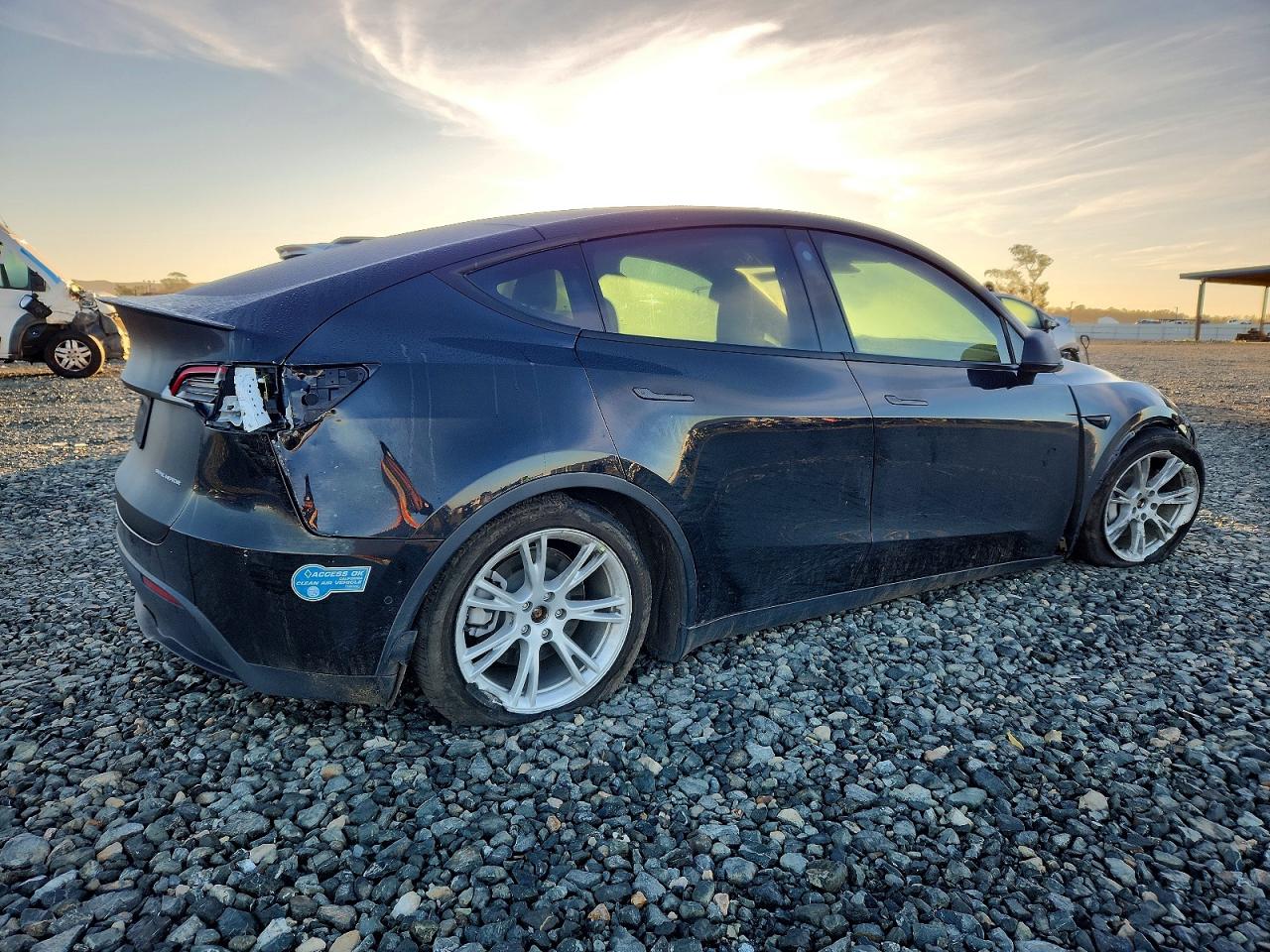 2021 TESLA MODEL Y photo 5