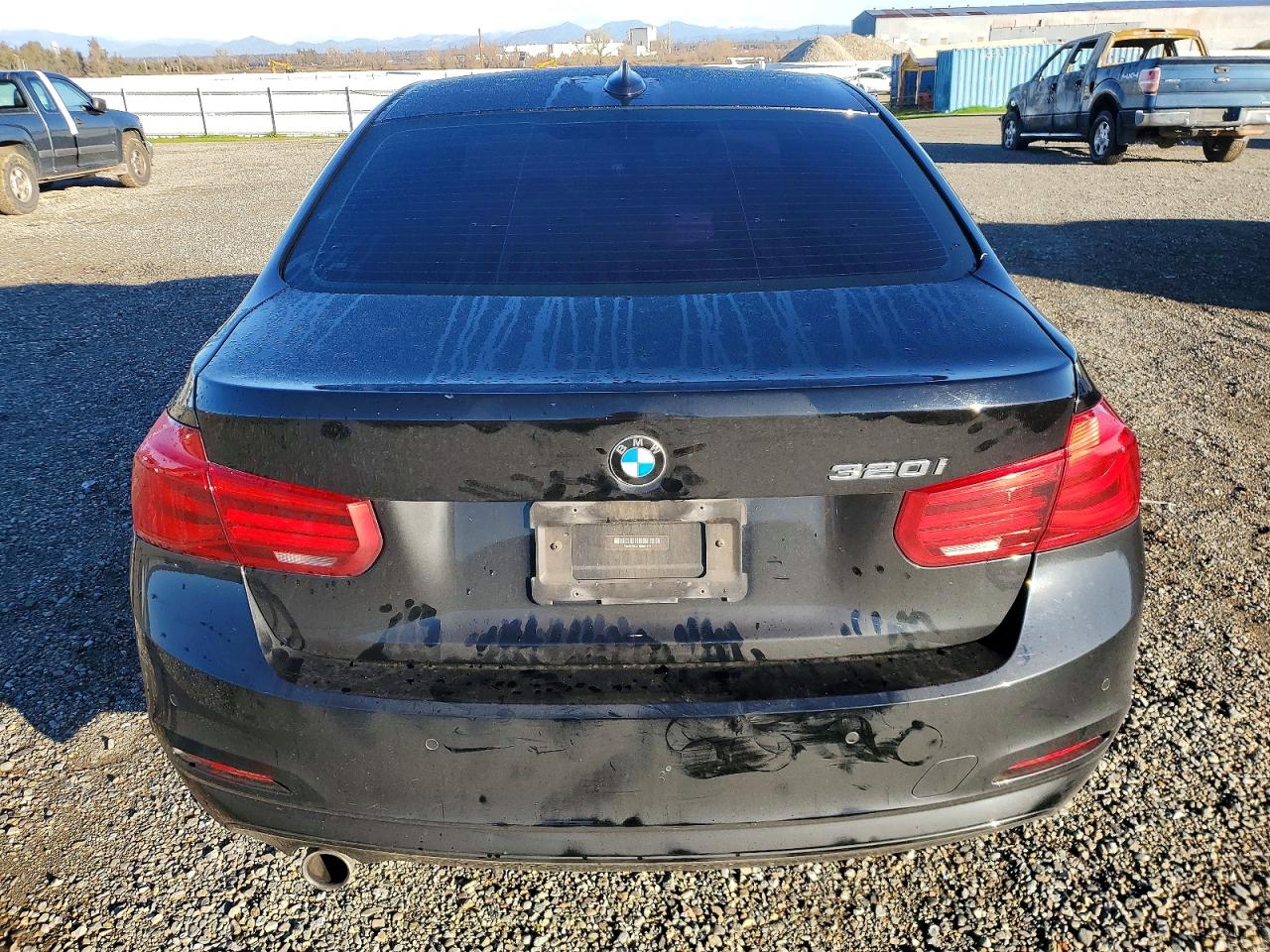 2017 BMW 320 I photo 6
