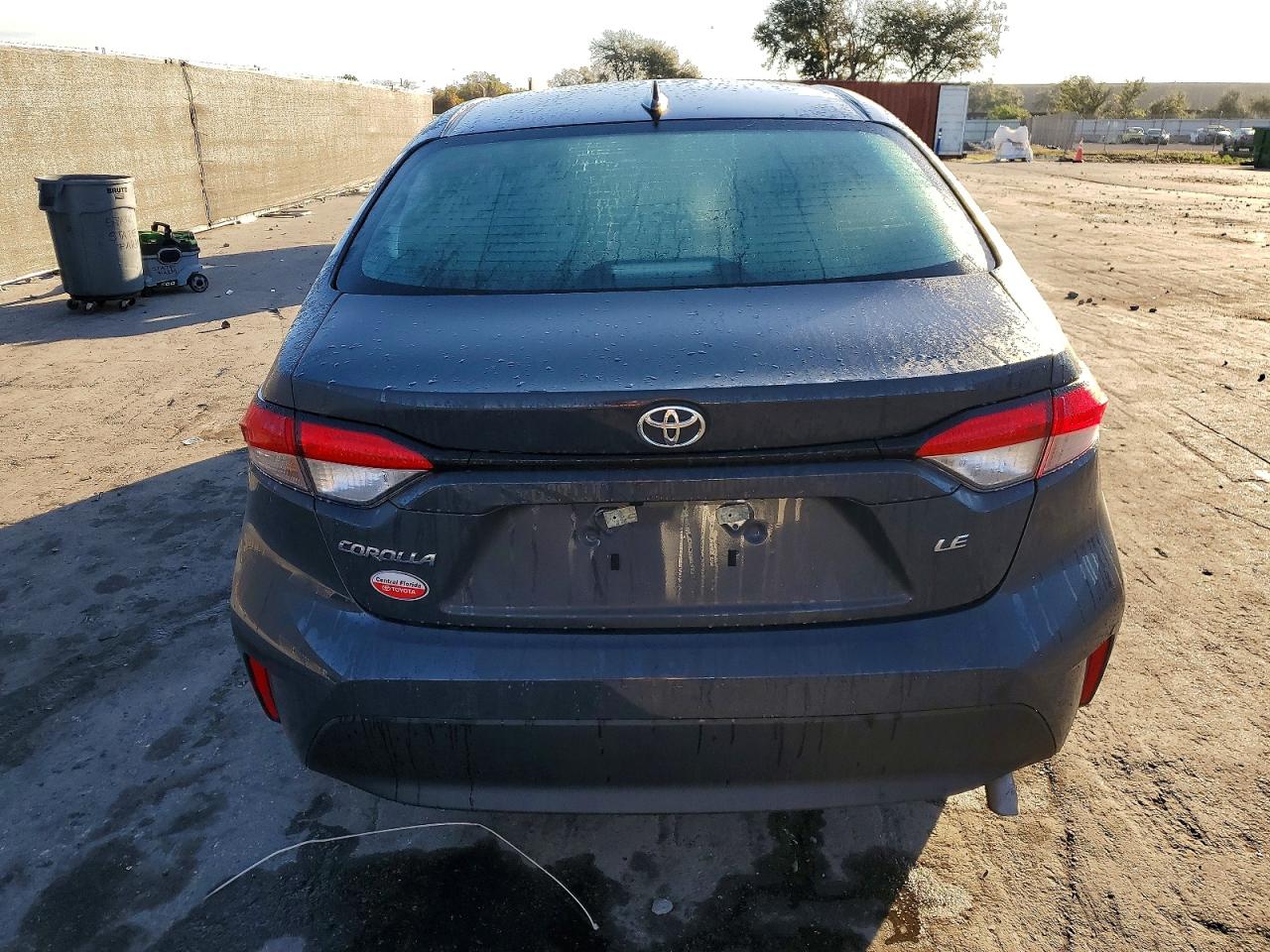 2025 TOYOTA COROLLA LE photo 11