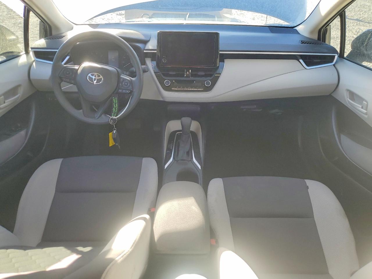 2024 TOYOTA COROLLA LE photo 15