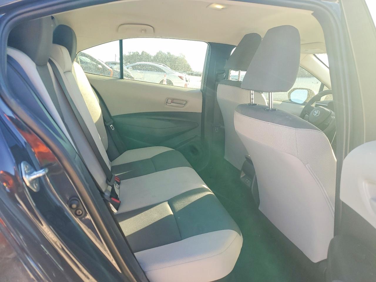 2024 TOYOTA COROLLA LE photo 19