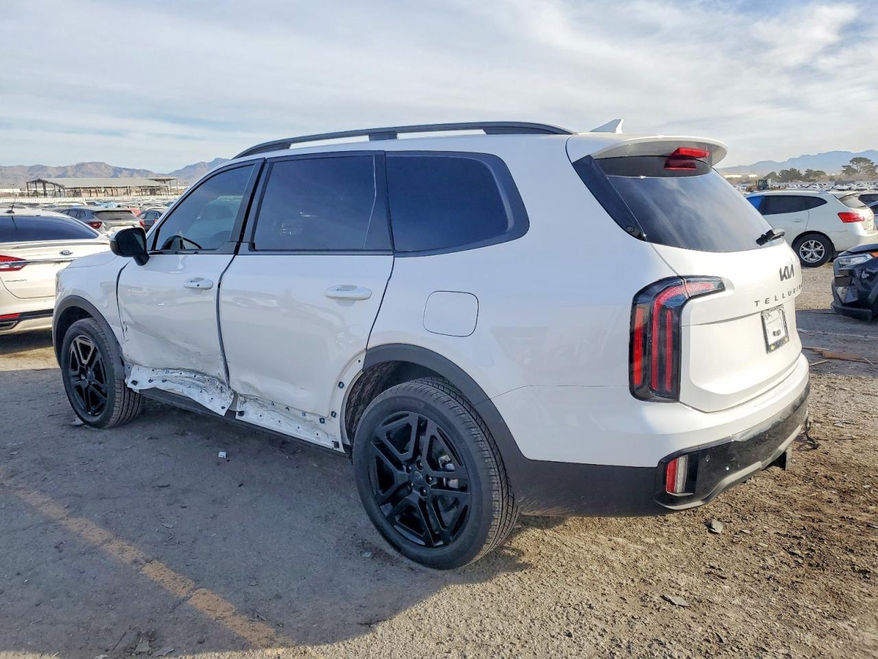 2025 KIA TELLURIDE EX X-LINE photo 4