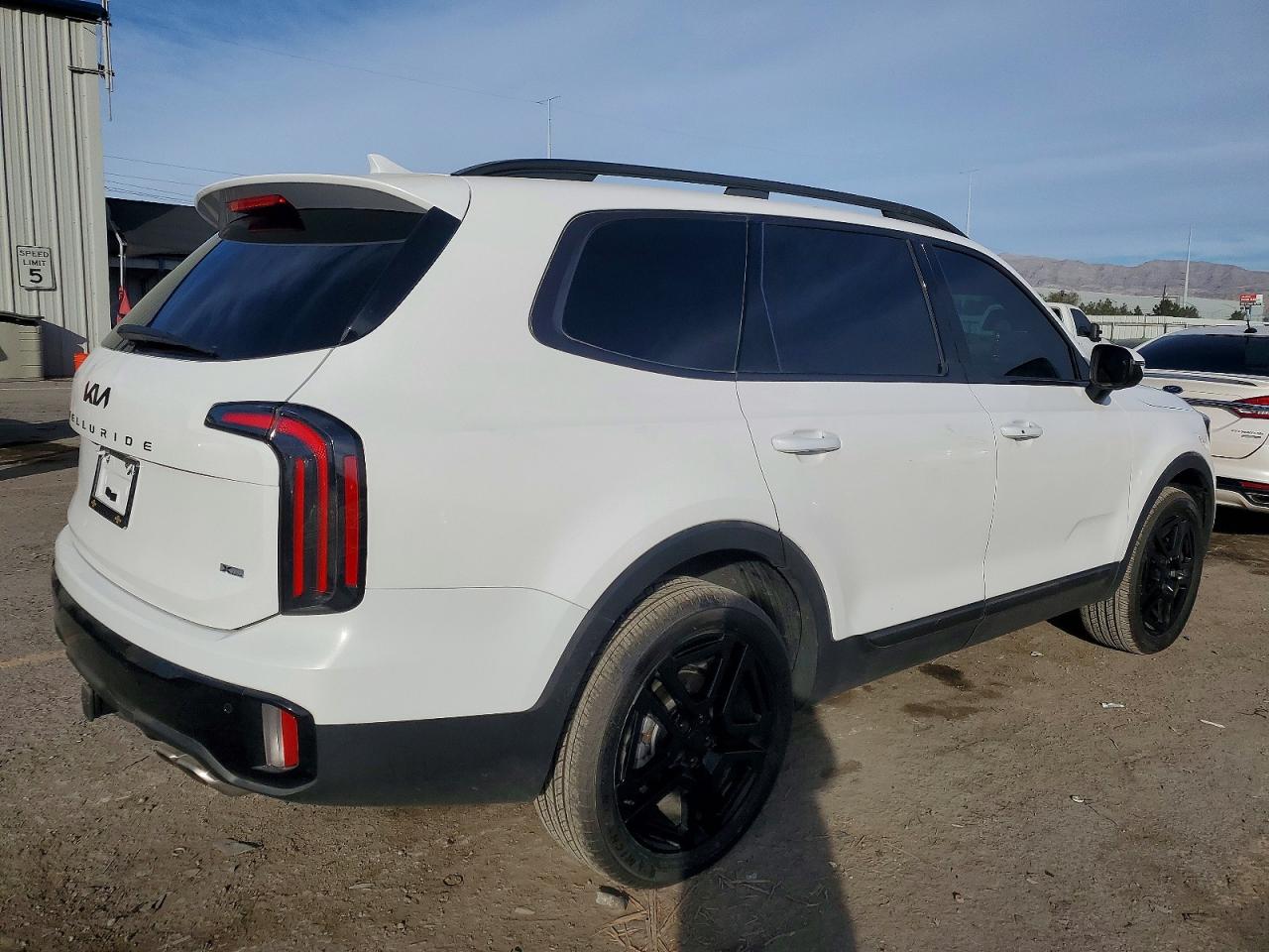 2025 KIA TELLURIDE EX X-LINE photo 7