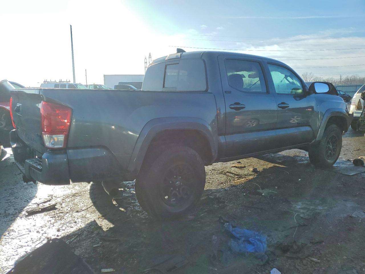 2022 TOYOTA TACOMA DOUBLE CAB photo 5