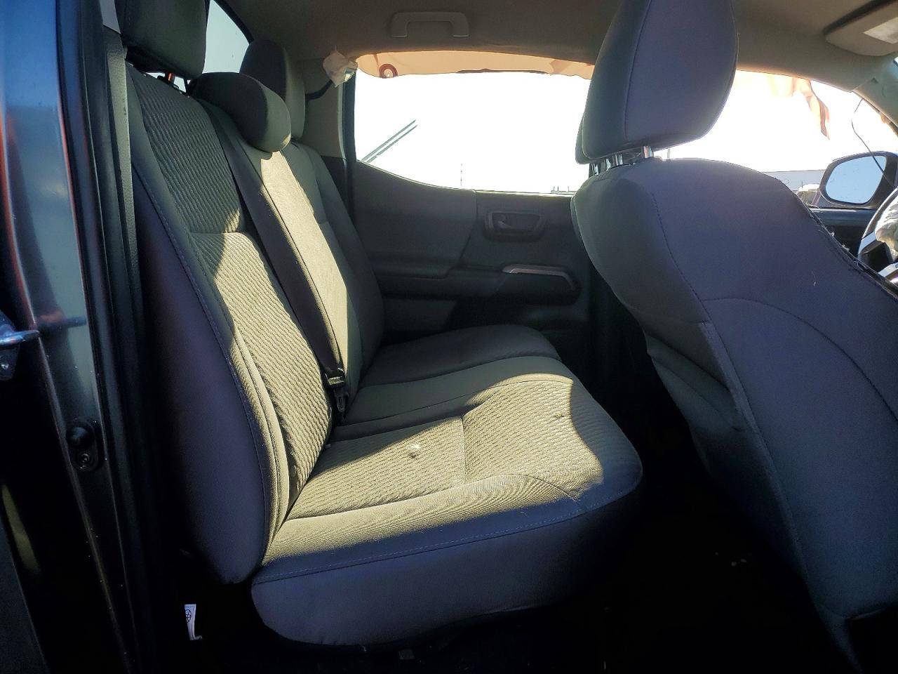2022 TOYOTA TACOMA DOUBLE CAB photo 19