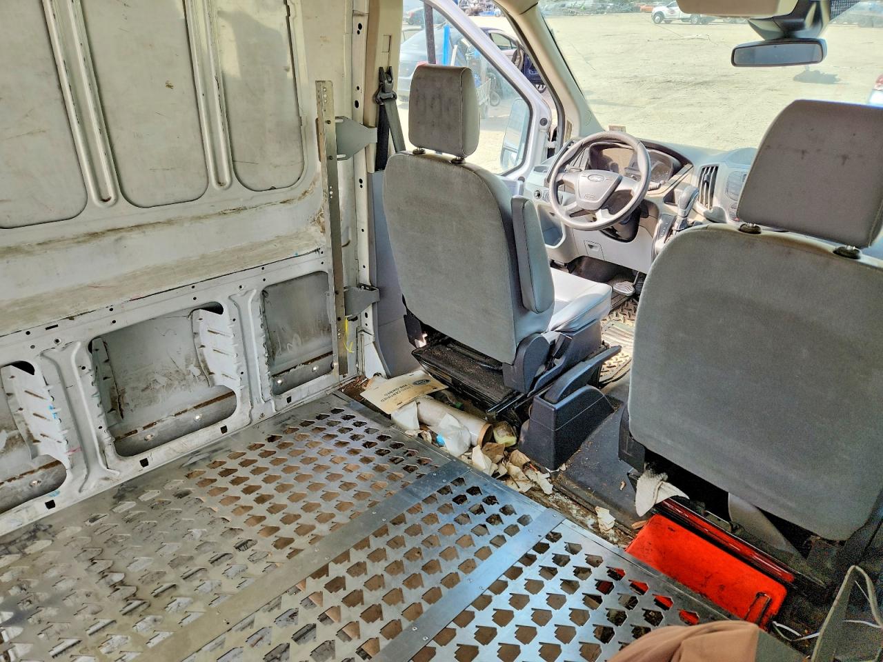 2018 FORD TRANSIT T-250 photo 21