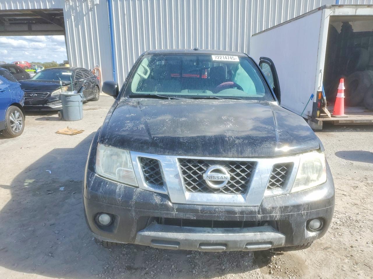 2018 NISSAN FRONTIER SV photo 9