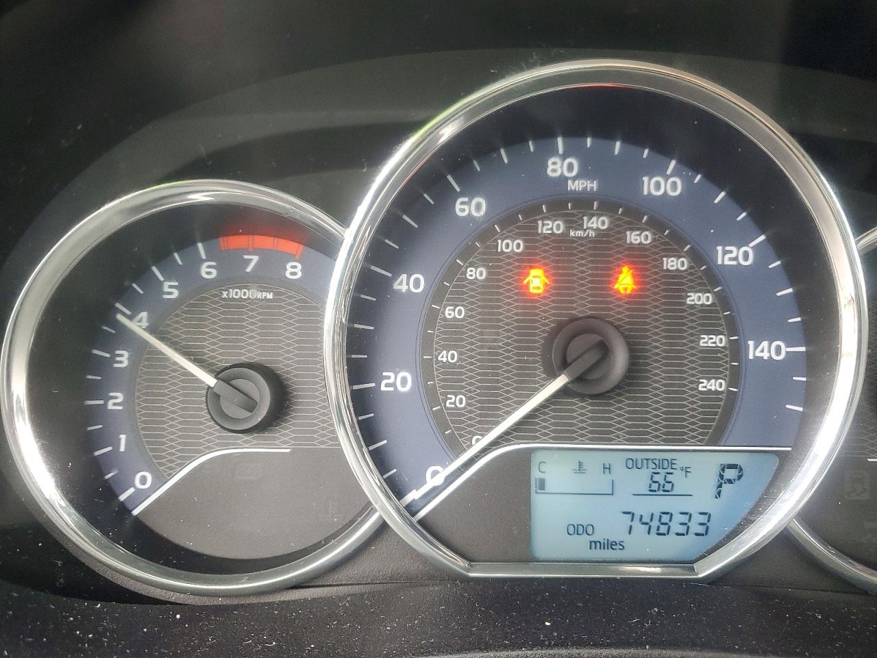 2015 TOYOTA COROLLA L photo 17