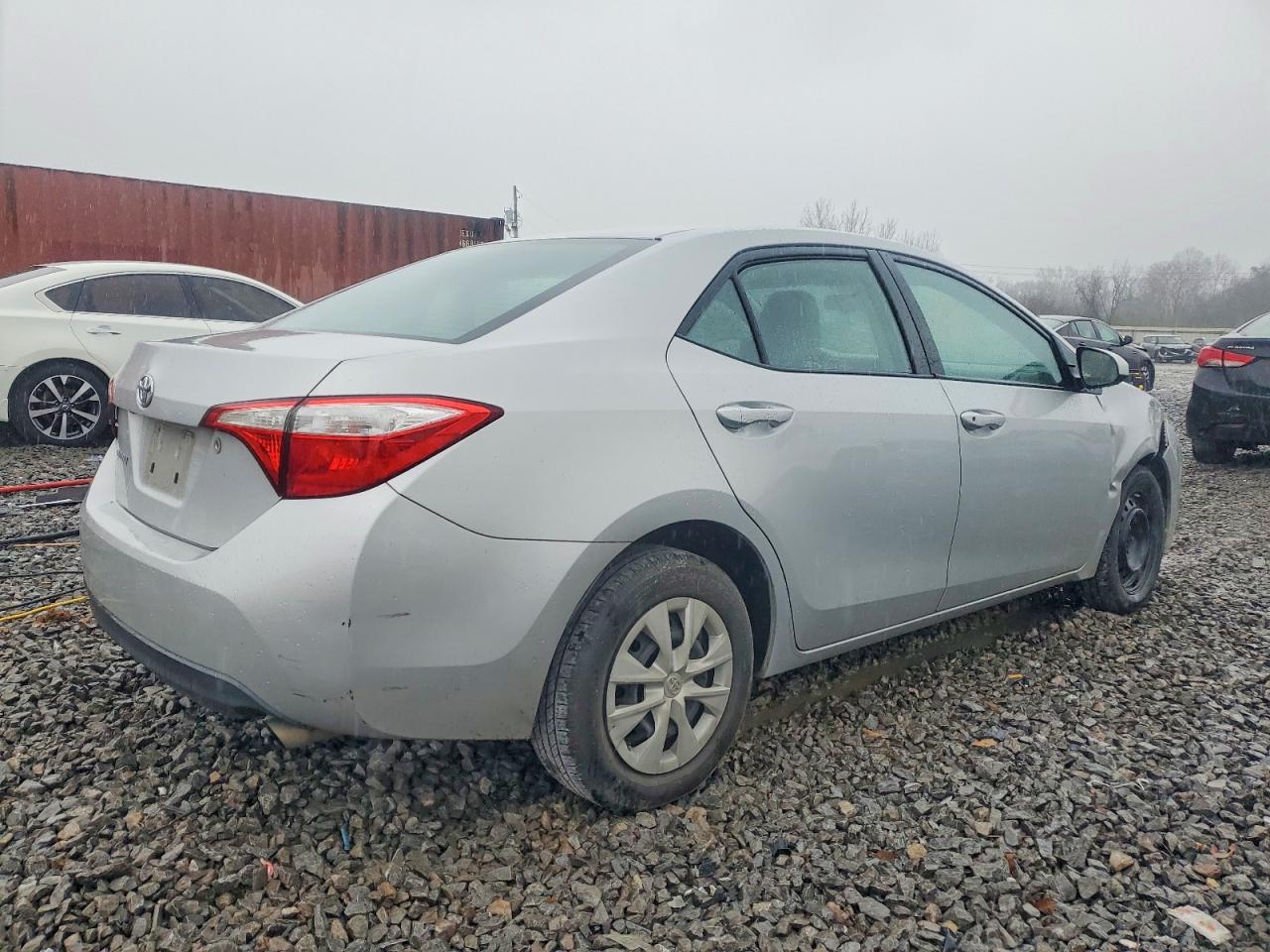 2015 TOYOTA COROLLA L photo 5