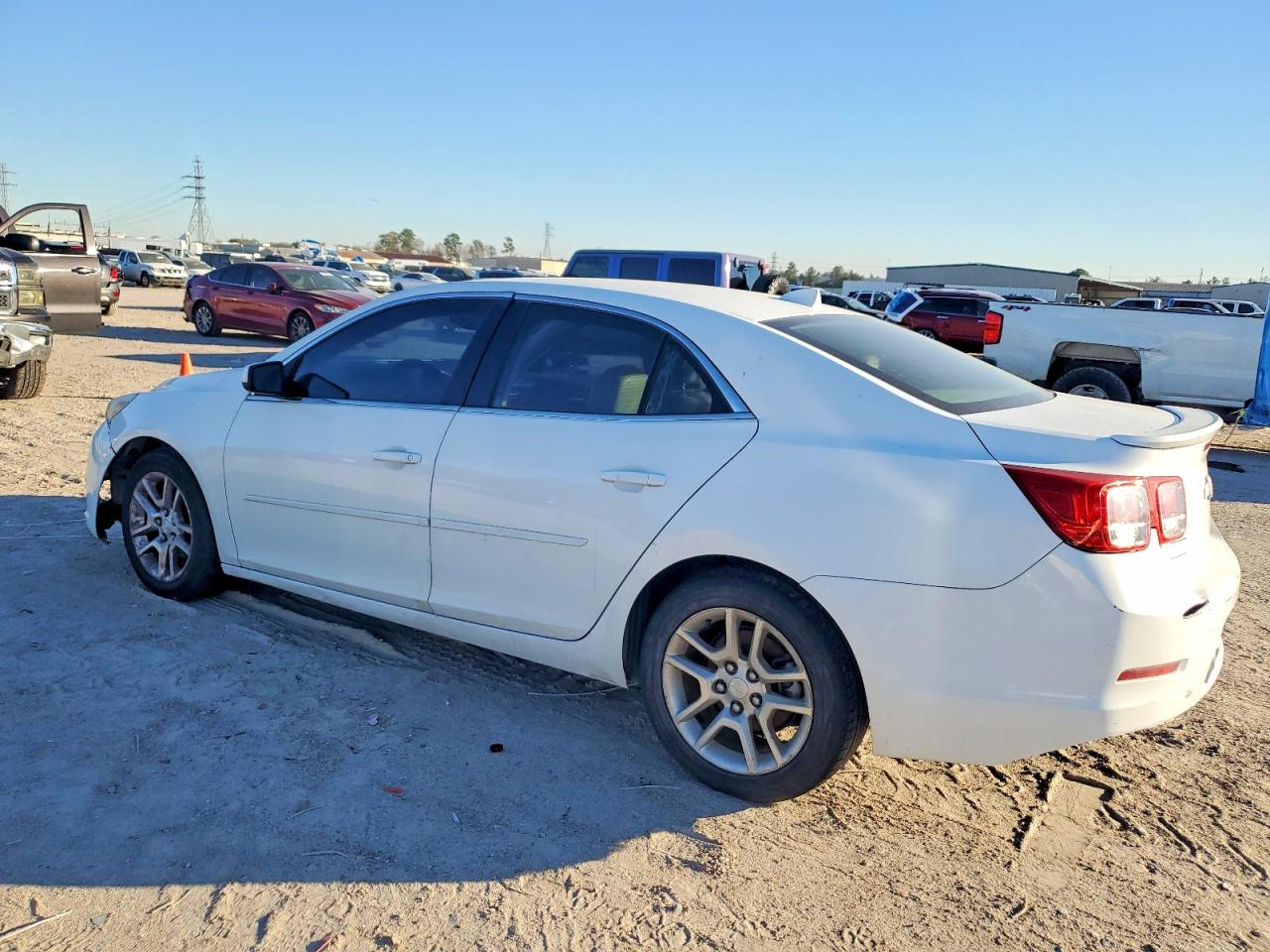 2013 CHEVROLET MALIBU 1LT photo 2