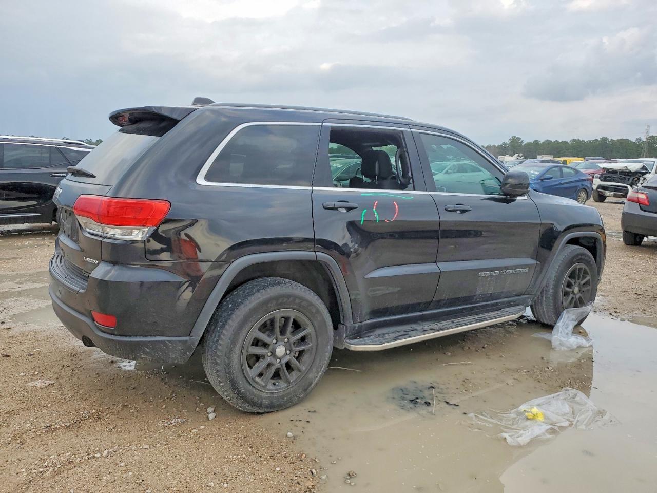 2018 JEEP GRAND CHEROKEE LAREDO photo 5