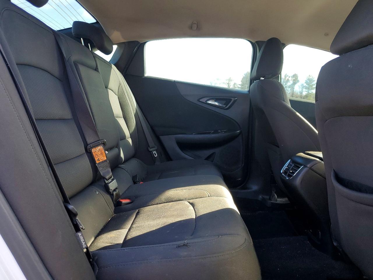 2018 CHEVROLET MALIBU LT photo 19