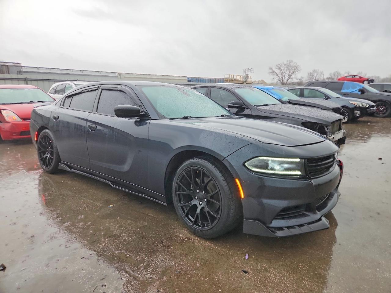 2017 DODGE CHARGER SE photo 10