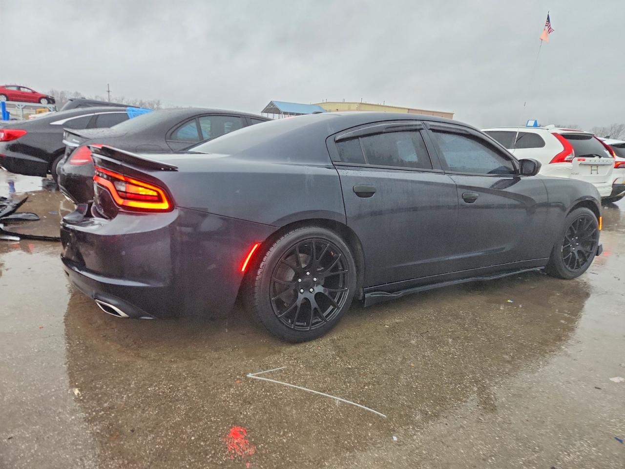 2017 DODGE CHARGER SE photo 7