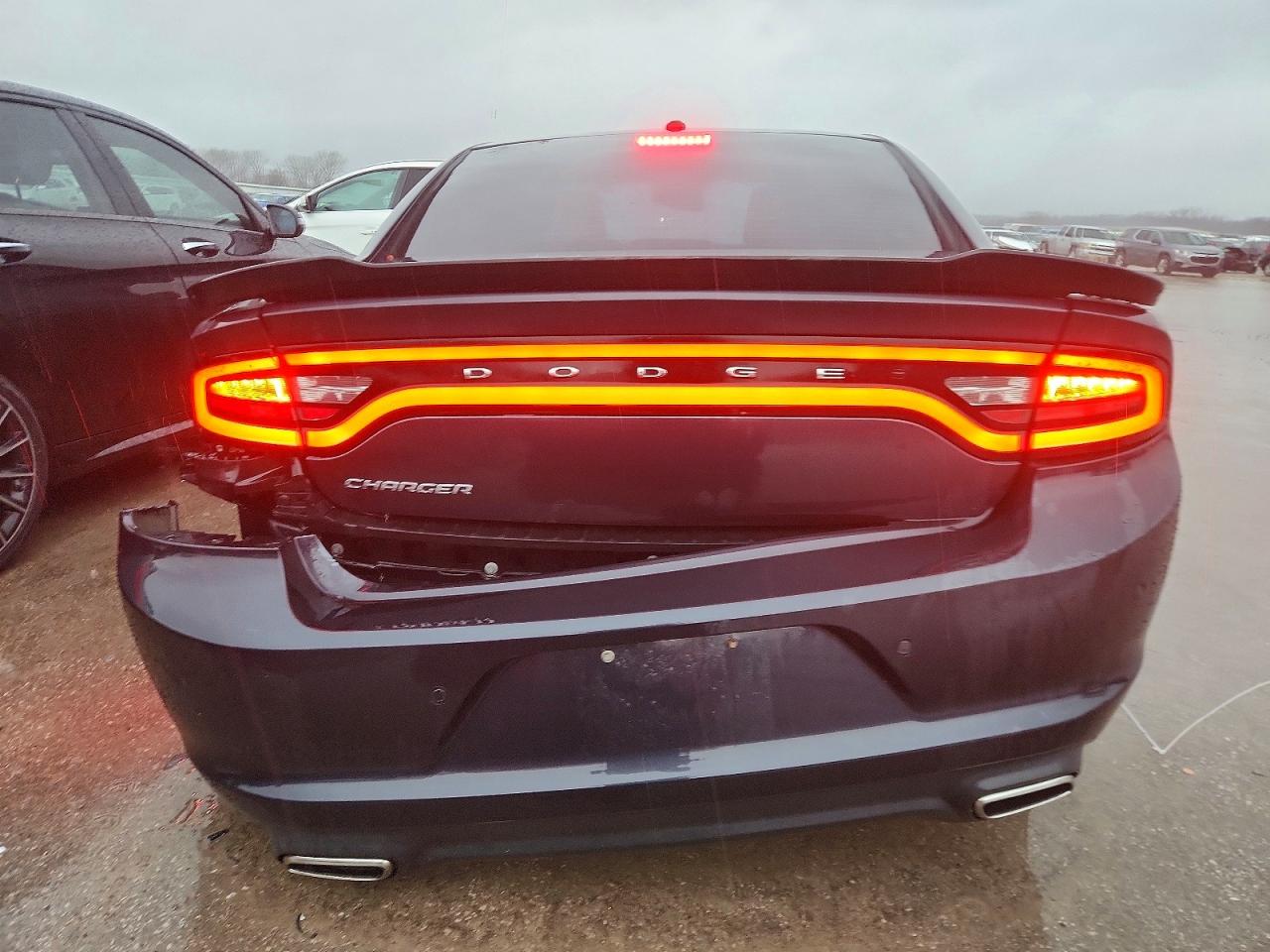 2017 DODGE CHARGER SE photo 16