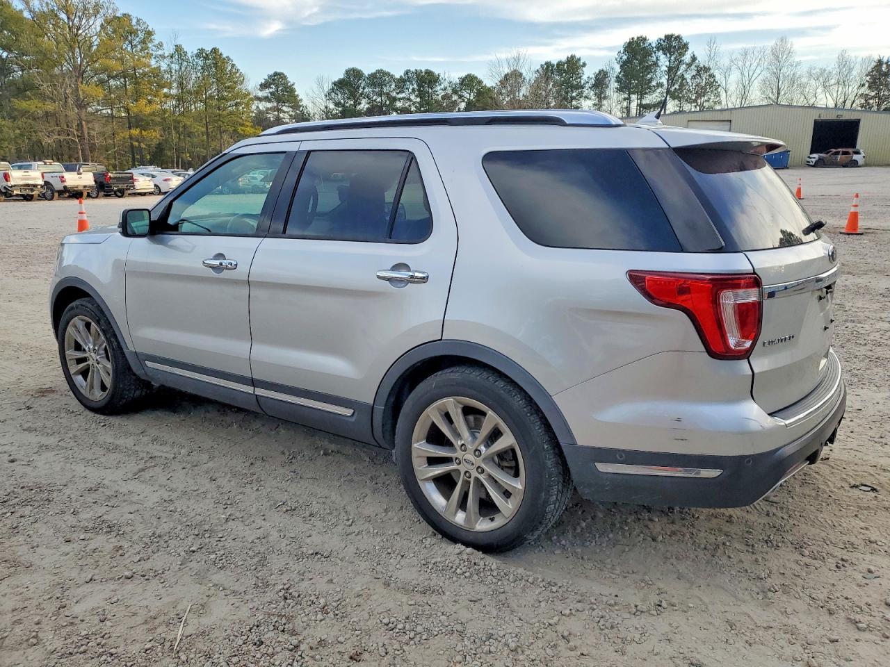 2018 FORD EXPLORER LIMITED photo 2