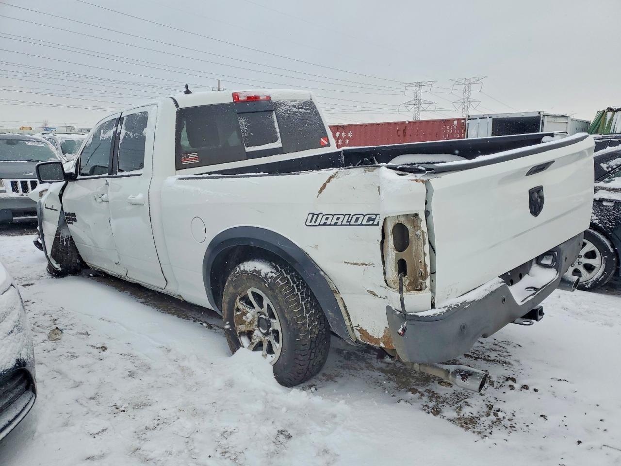 2019 RAM 1500 CLASSIC SLT photo 2
