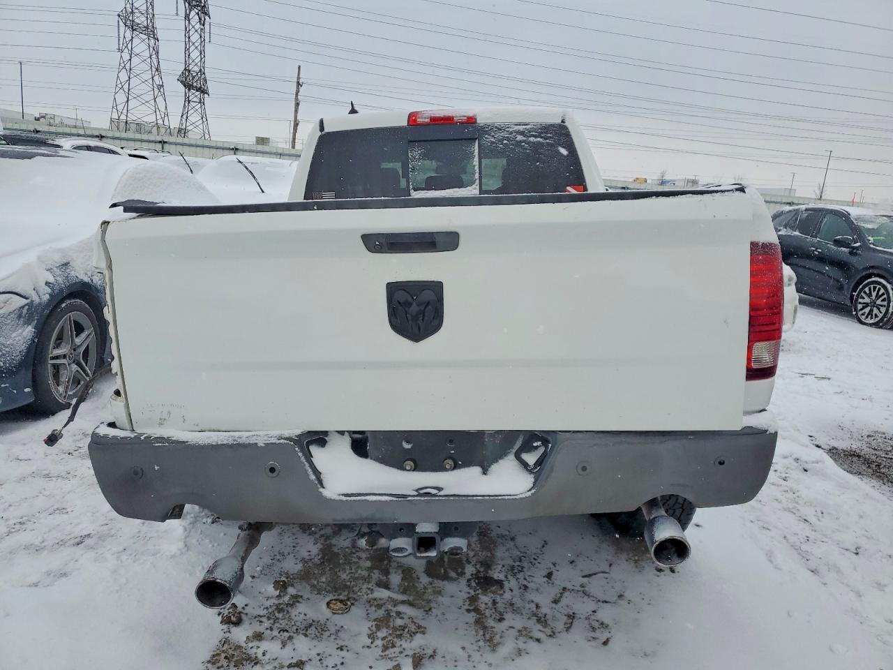 2019 RAM 1500 CLASSIC SLT photo 6