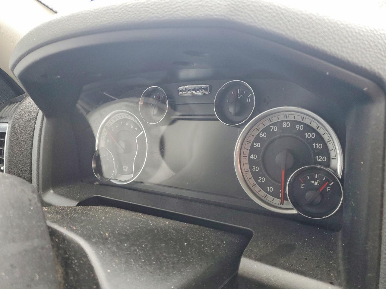 2019 RAM 1500 CLASSIC SLT photo 9