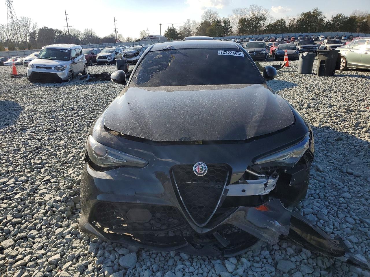 2019 ALFA ROMEO GIULIA TI photo 13