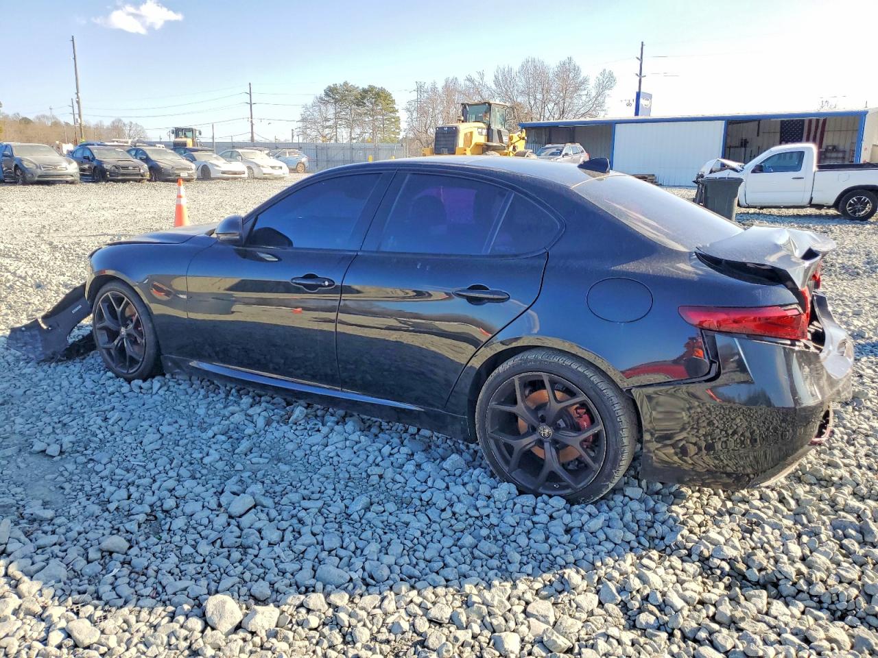 2019 ALFA ROMEO GIULIA TI photo 4