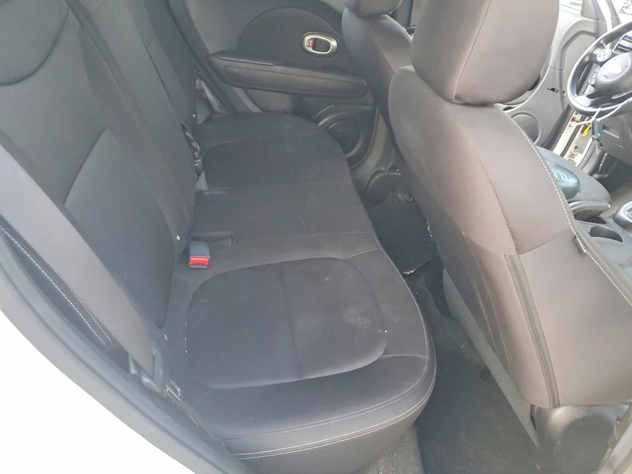 2016 KIA SOUL photo 19