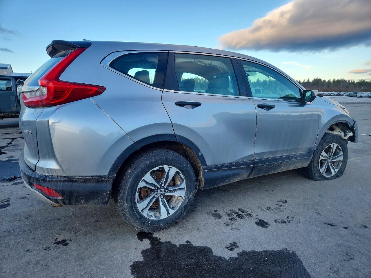 2018 HONDA CR-V LX photo 7