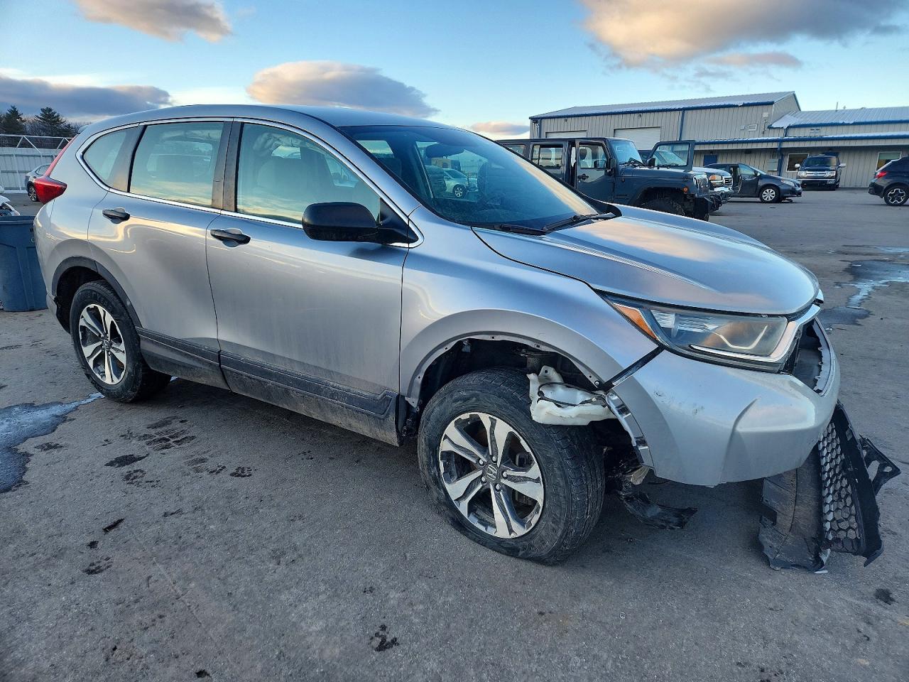 2018 HONDA CR-V LX photo 10