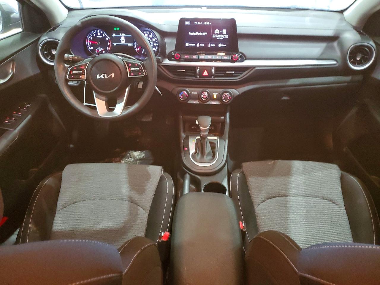 2023 KIA FORTE LXS photo 15